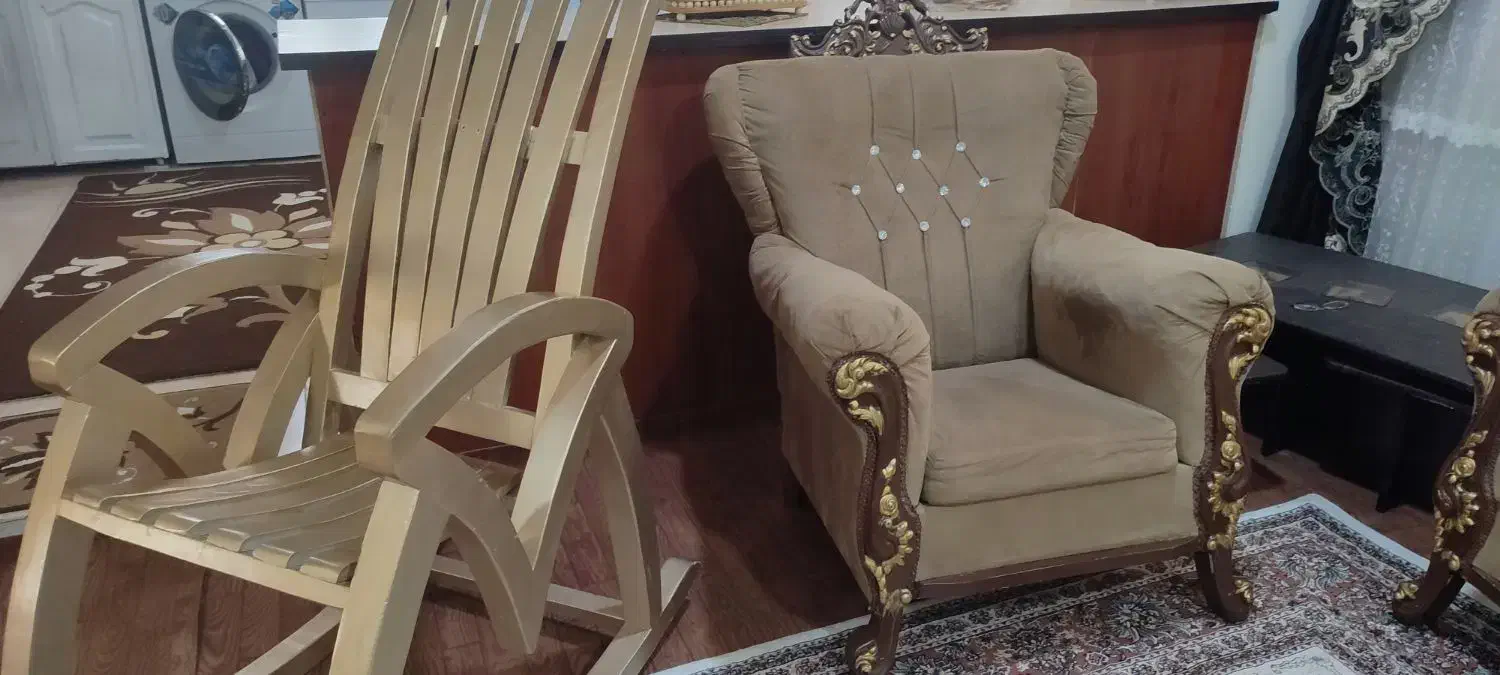 مبل 7نفره و ویترین و ساعت صندلی راک|مبلمان خانگی و میز عسلی|الیگودرز, |دیوار