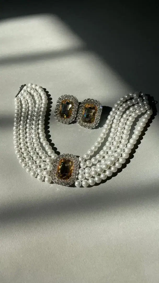 آموزش و کار برای تولید زیورآلات زنانه|استخدام هنری و رسانه|کاشان, امیرکبیر|دیوار