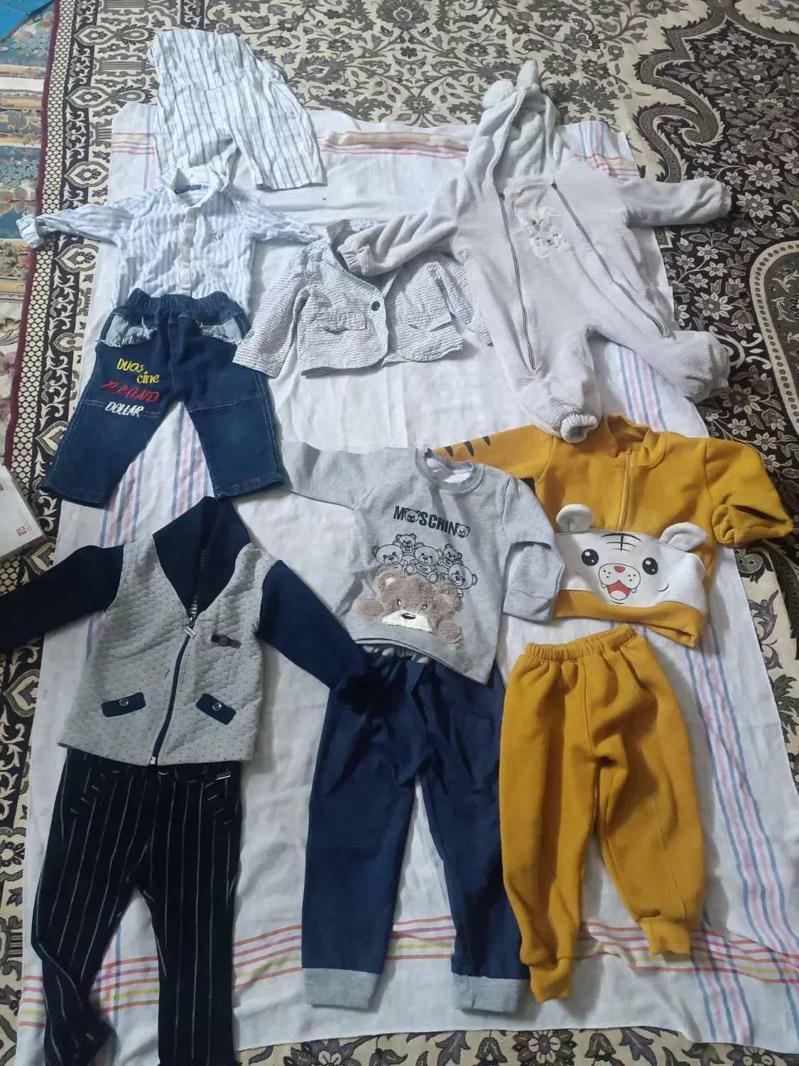 لباس بچه|کفش و لباس بچه|قم, انسجام|دیوار