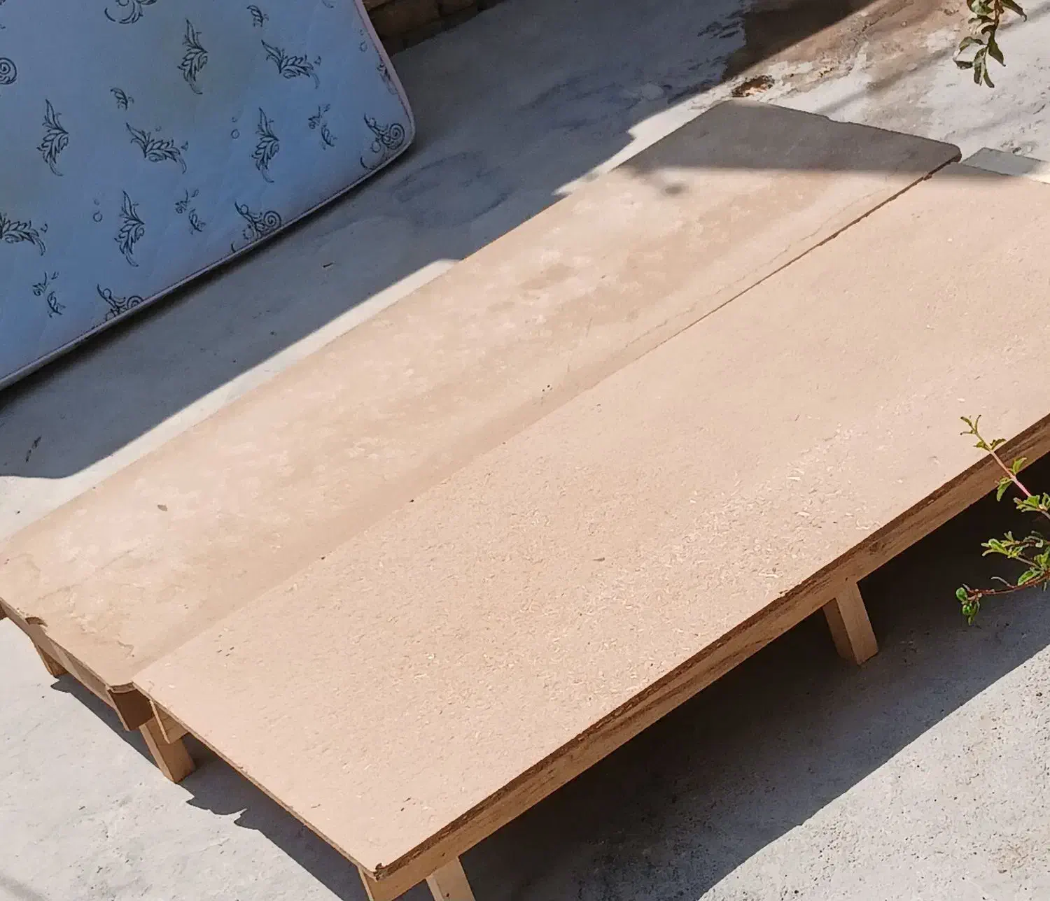 تخت خواب فلزی|تخت و سرویس خواب|کازرون, |دیوار