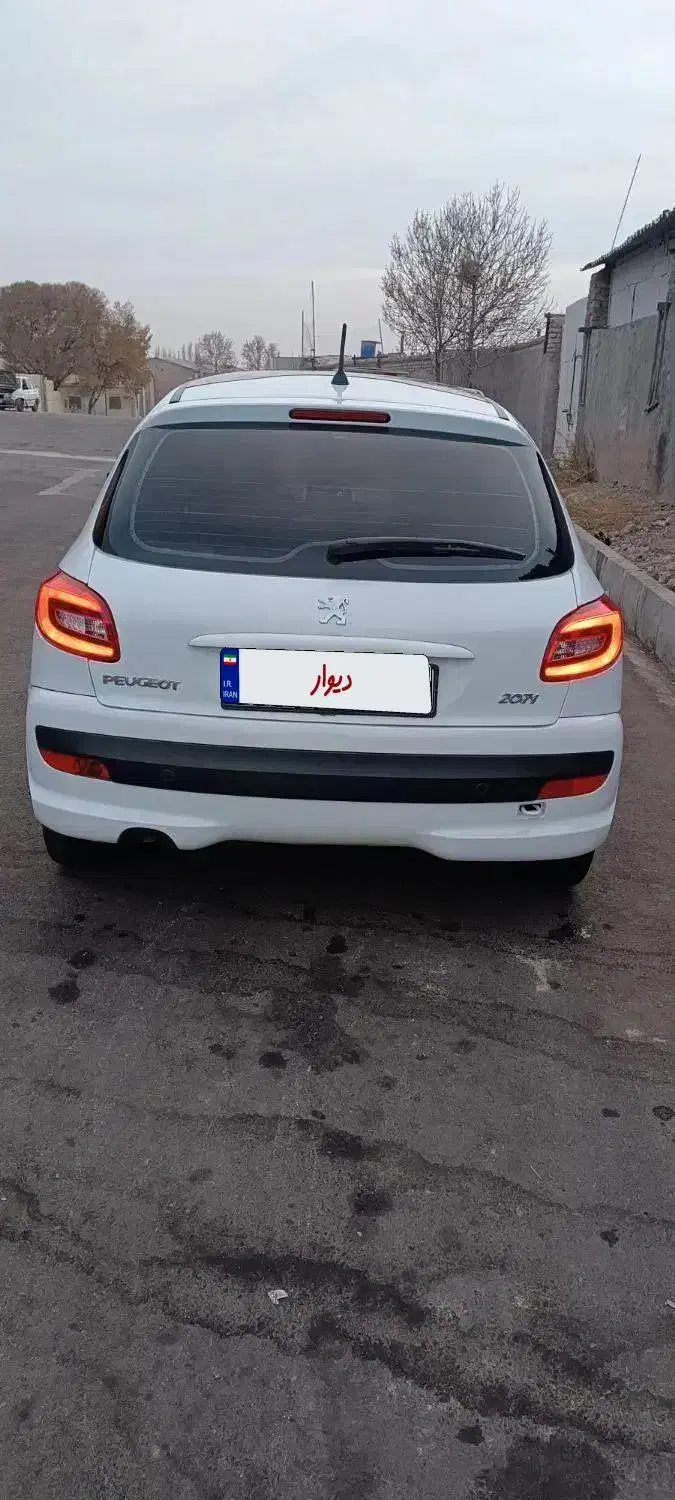207 پانا1401 بی رنگ|خودرو سواری و وانت|قزوین, |دیوار