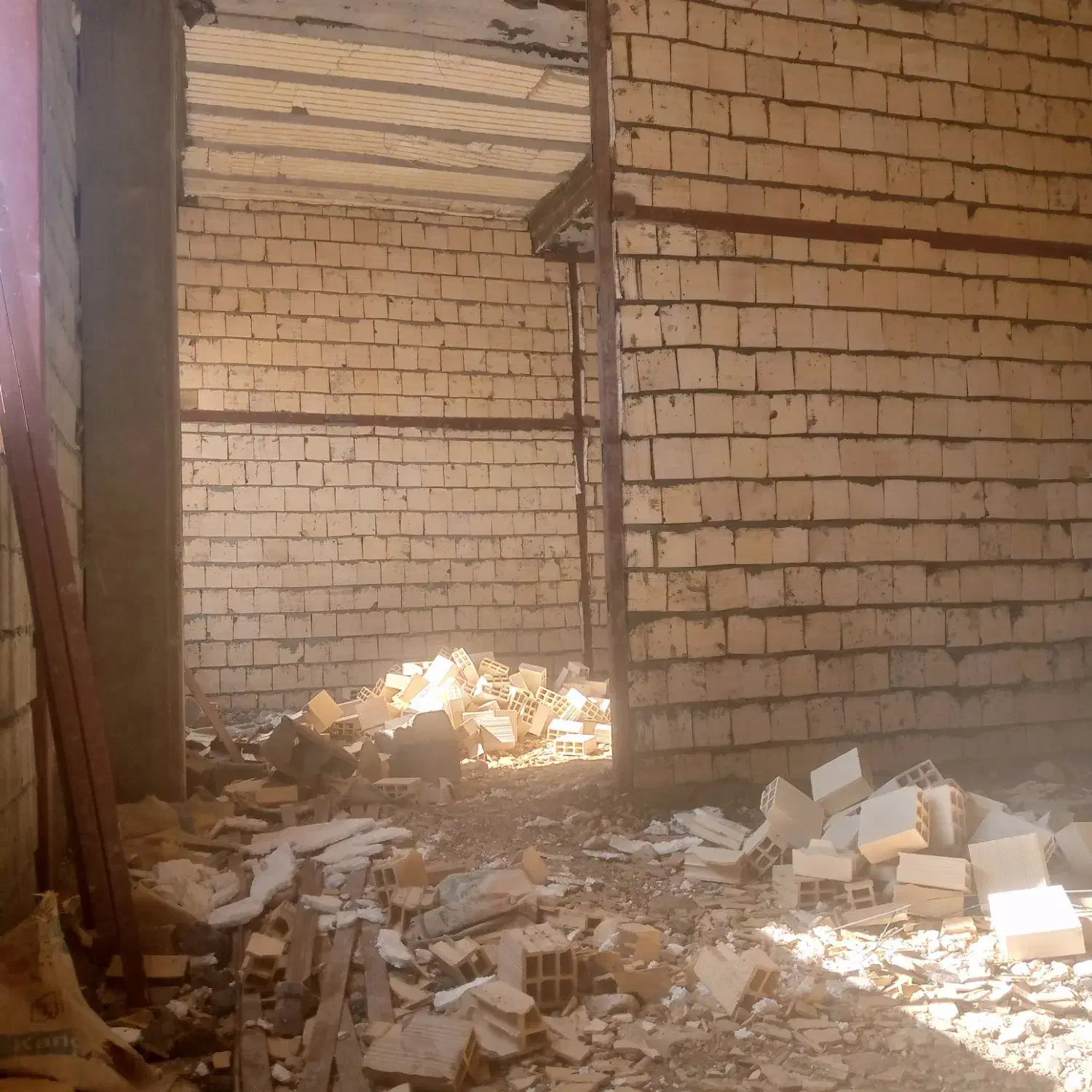 بلوک آجر پلاست انجام میشه|خدمات پیشه و مهارت|بندر دیر, |دیوار