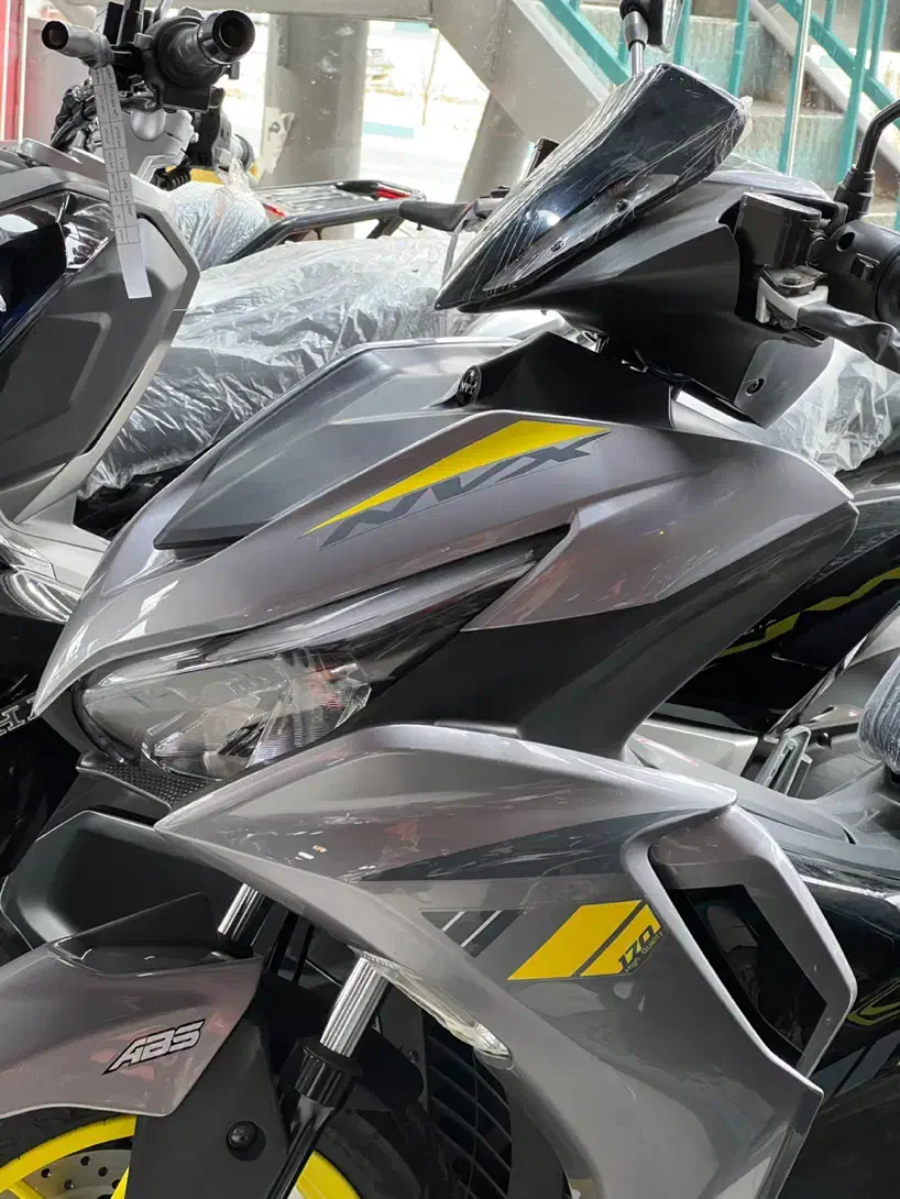 ایروکس ۱۷۰ با رنگ بندی کامل|موتورسیکلت|تهران, تهرانپارس غربی|دیوار