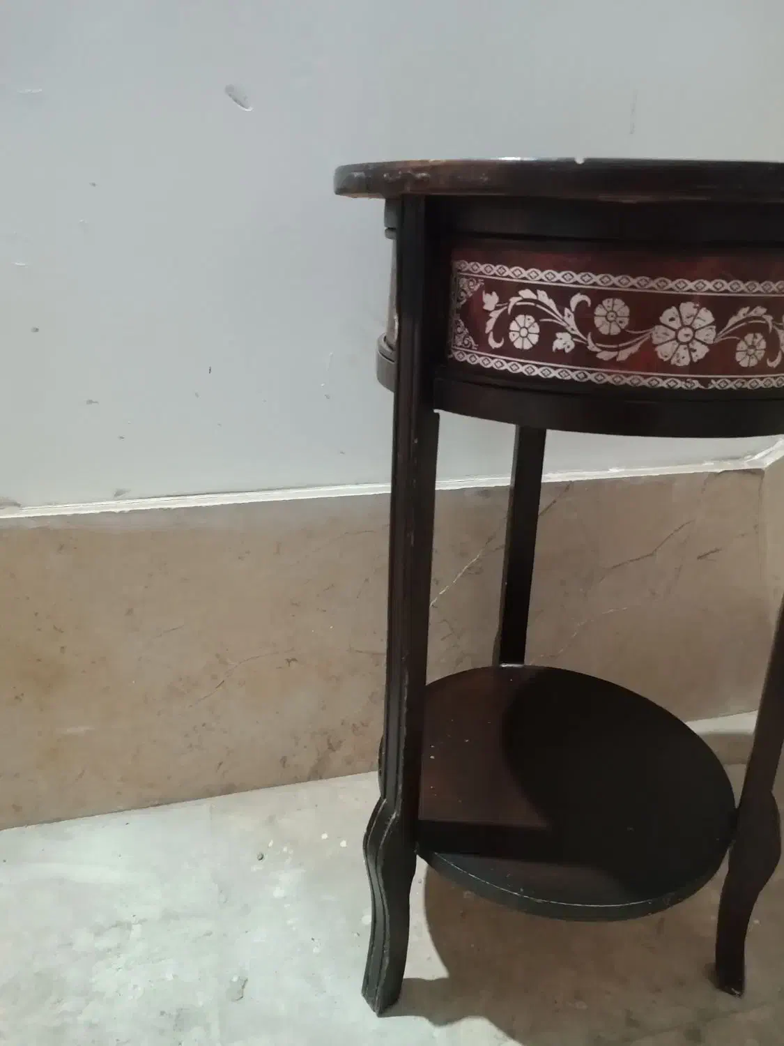 میز تلفن یا گرامافون|میز تلفن|مشهد, امیریه|دیوار