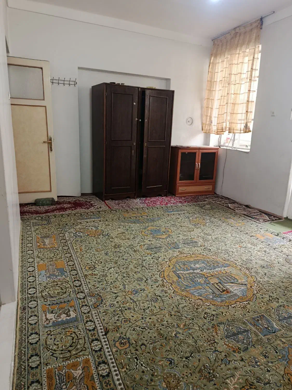 واحد دربستی 90 متری دوطبقه /سرویس مجزا/ گمرک|اجارهٔ خانه و ویلا|تهران, عباسی|دیوار
