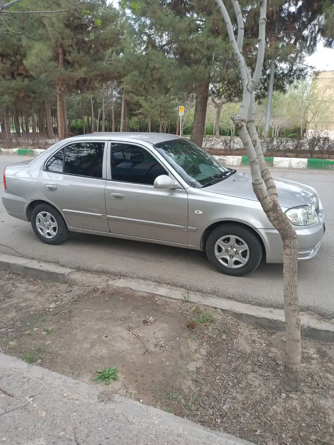 هیوندا ورنا بدون رنگ|خودرو سواری و وانت|مشهد, شهرک ابوذر|دیوار