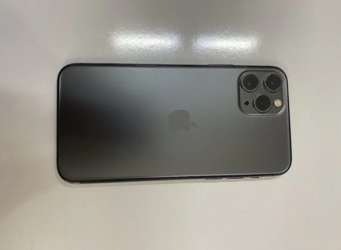 ایفون۱۱پرو|موبایل|یزد, |دیوار