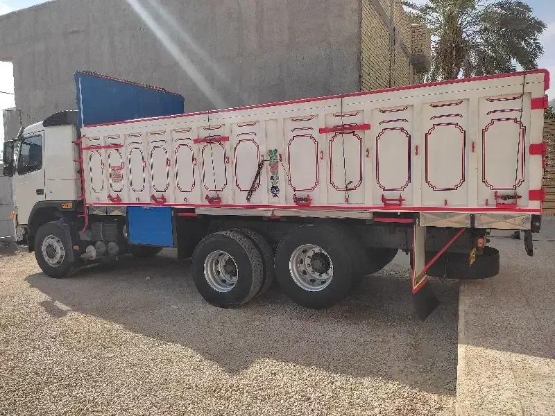 اف ام مدل82|خودرو سنگین|فسا, |دیوار