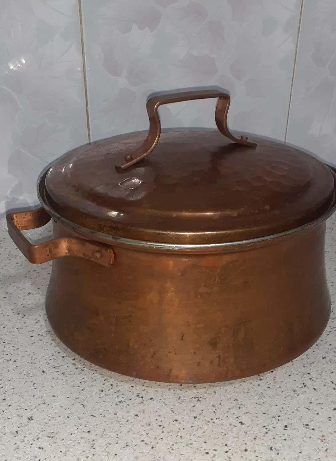 قابله مسی ۸نفر|ظروف پخت‌وپز|نظرآباد, نظرآباد|دیوار