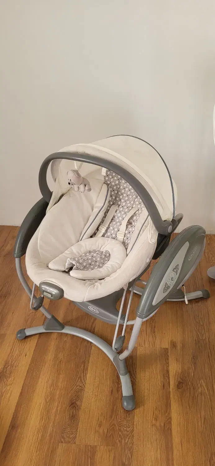 وان و جای تعویض و گهواره و فرنگی|اسباب و اثاث بچه|تهران, فردوس|دیوار