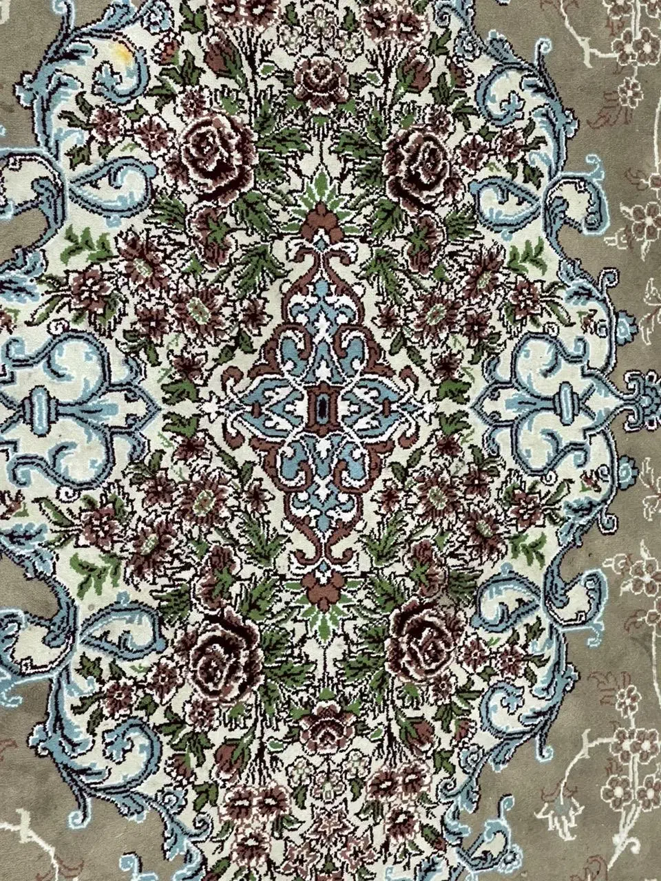 دو عدد فرش مشهد|فرش|ساری, |دیوار