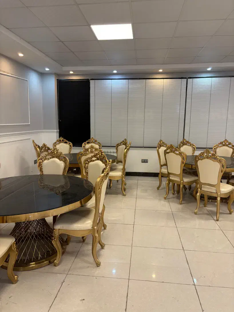 میز و صندلی vipتالار لاکچری ۵۰تا|خدمات پذیرایی، مراسم|رشت, حومه رشت|دیوار