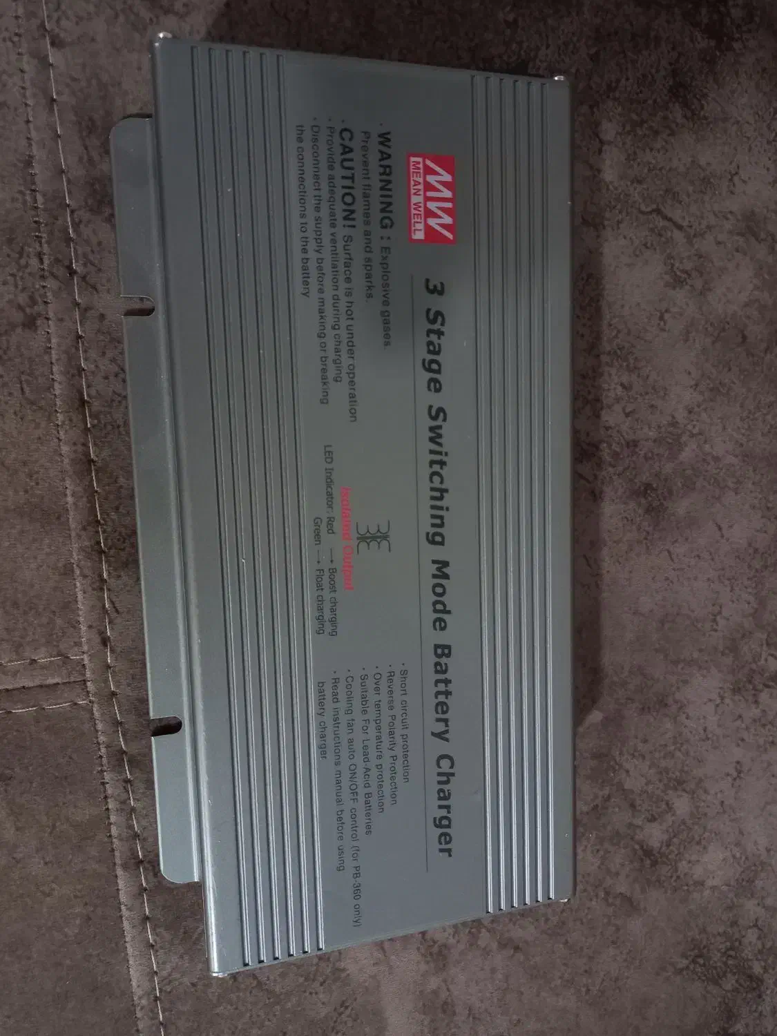 شارژر منویل باتری|قطعات و لوازم جانبی رایانه|پردیس, فاز ۴|دیوار