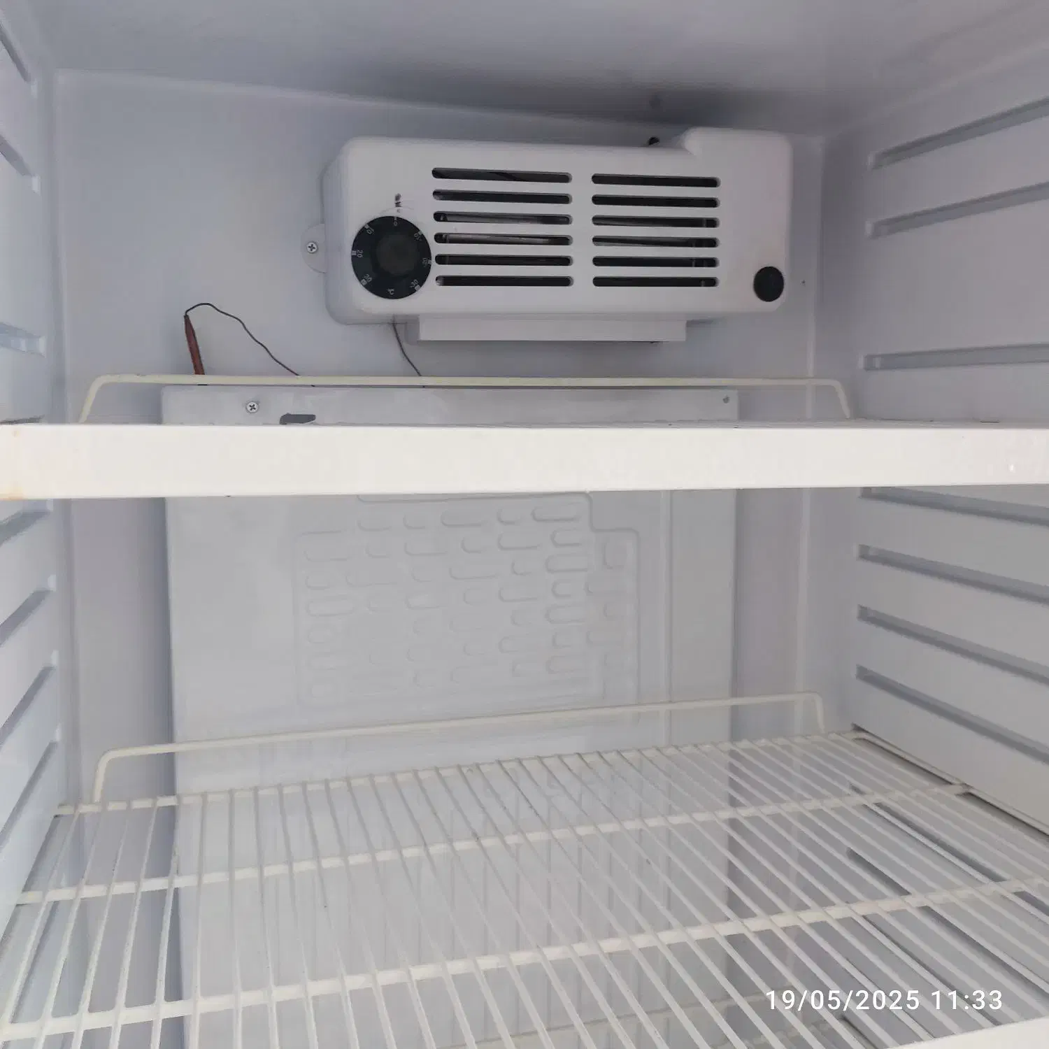 یخچال ایستاده کاملا سالم و کم کار کرد|فروشگاه و مغازه|قروه, |دیوار