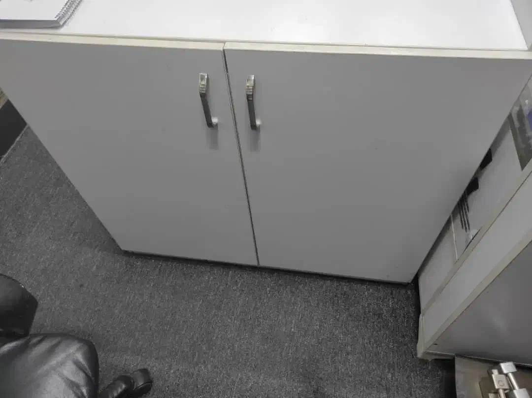 پیشخوان آرایشی و لباس فروشی|فروشگاه و مغازه|گلستان (تهران), |دیوار