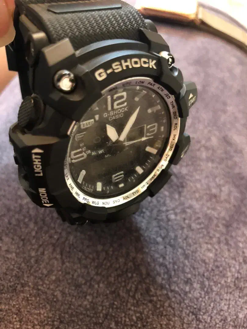 دو عدد ساعت مچی|ساعت|شاهین‌شهر, مخابرات (شهید بهشتی)|دیوار