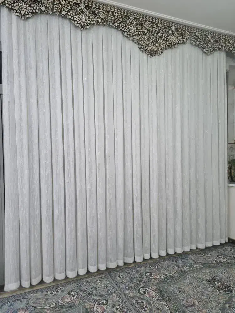 پرده همراه آستری و کتیبه|پرده، رانر، رومیزی|قم, قلعه کامکار|دیوار