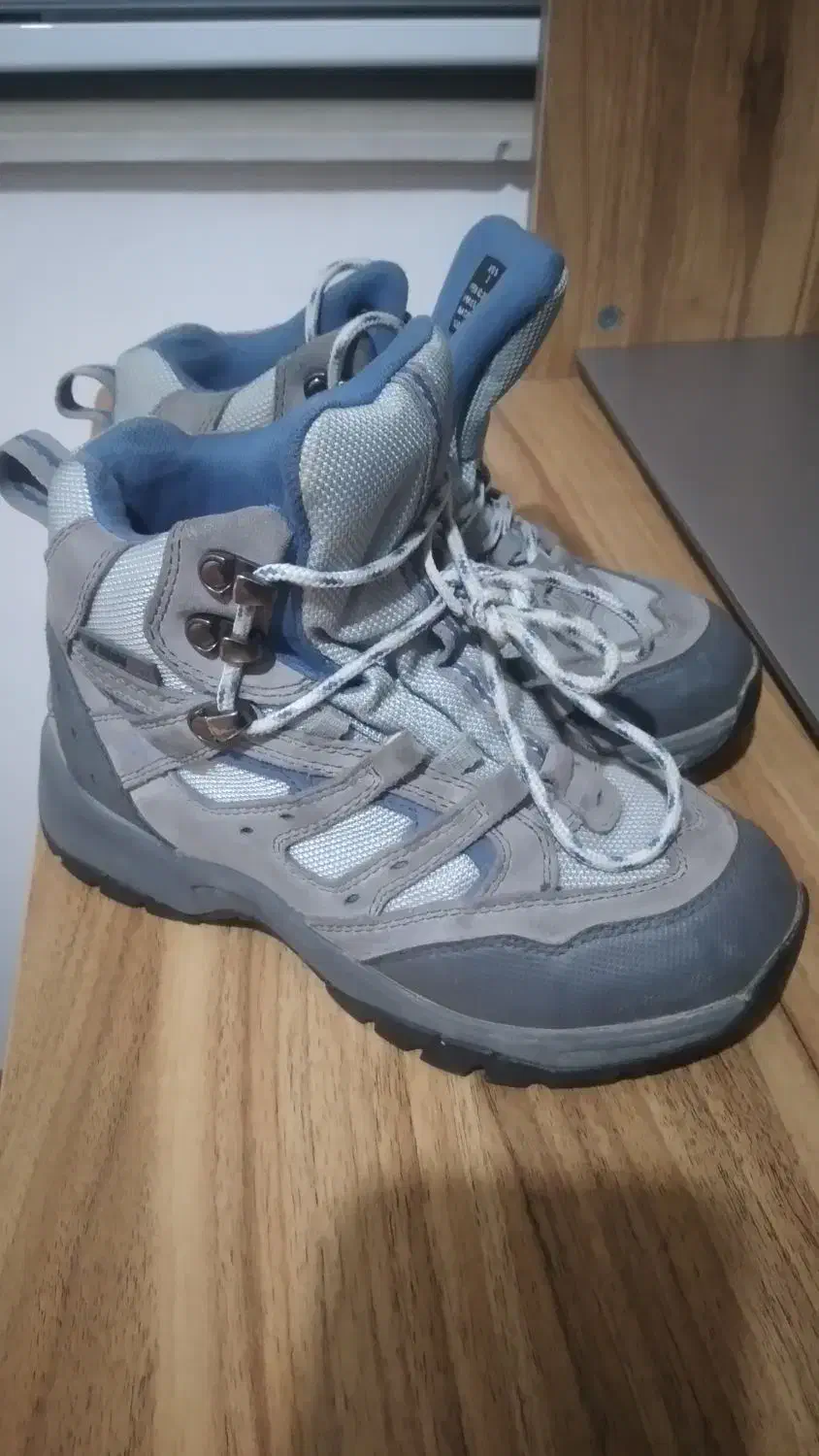 پوتین پسرانه|کیف، کفش، کمربند|ارومیه, |دیوار