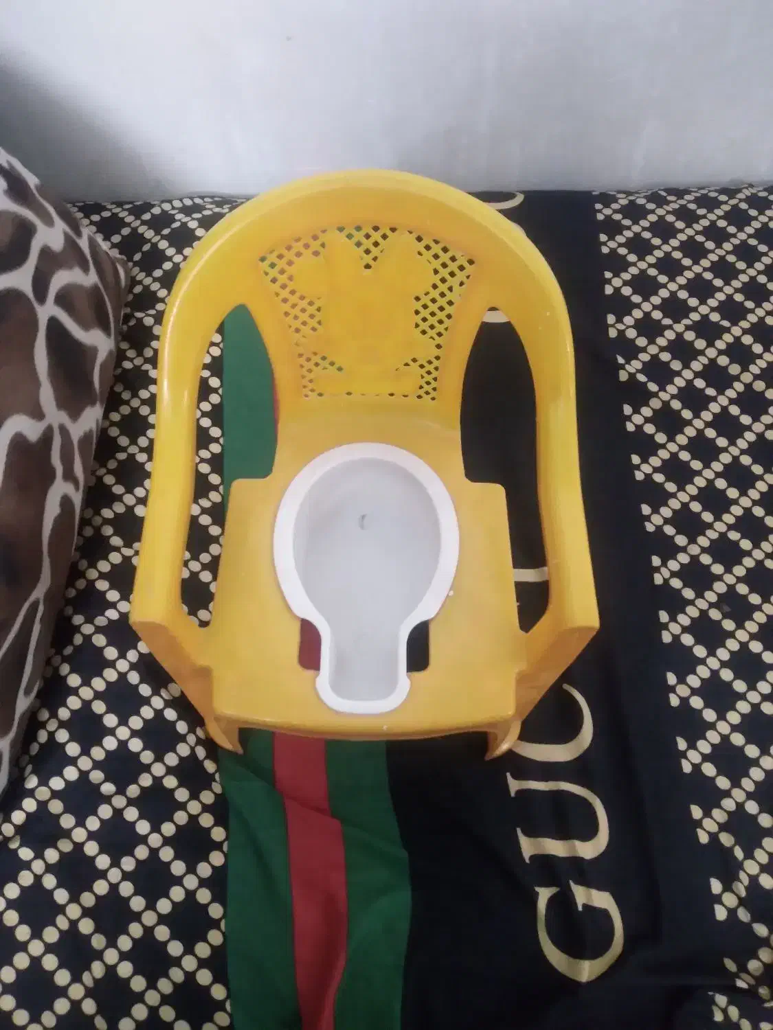 صندلی دستشویی کودک|اسباب و اثاث بچه|بروجرد, |دیوار