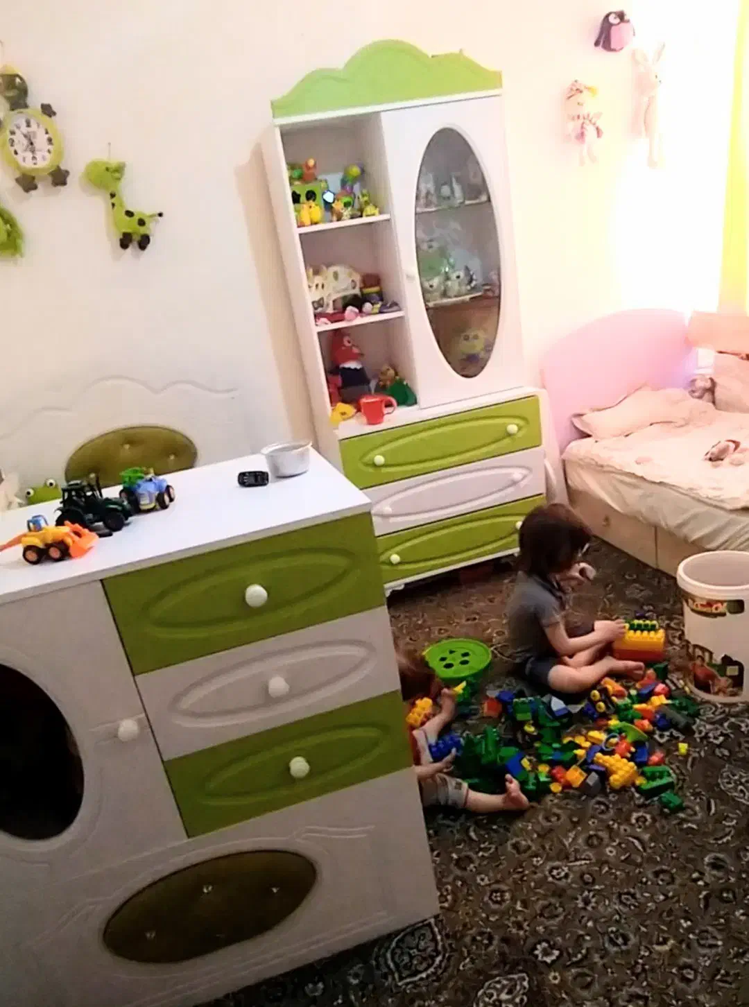 ست تختحواب وکمد نوزاد و جوان|تشک تختخواب|پردیس, فاز ۸|دیوار