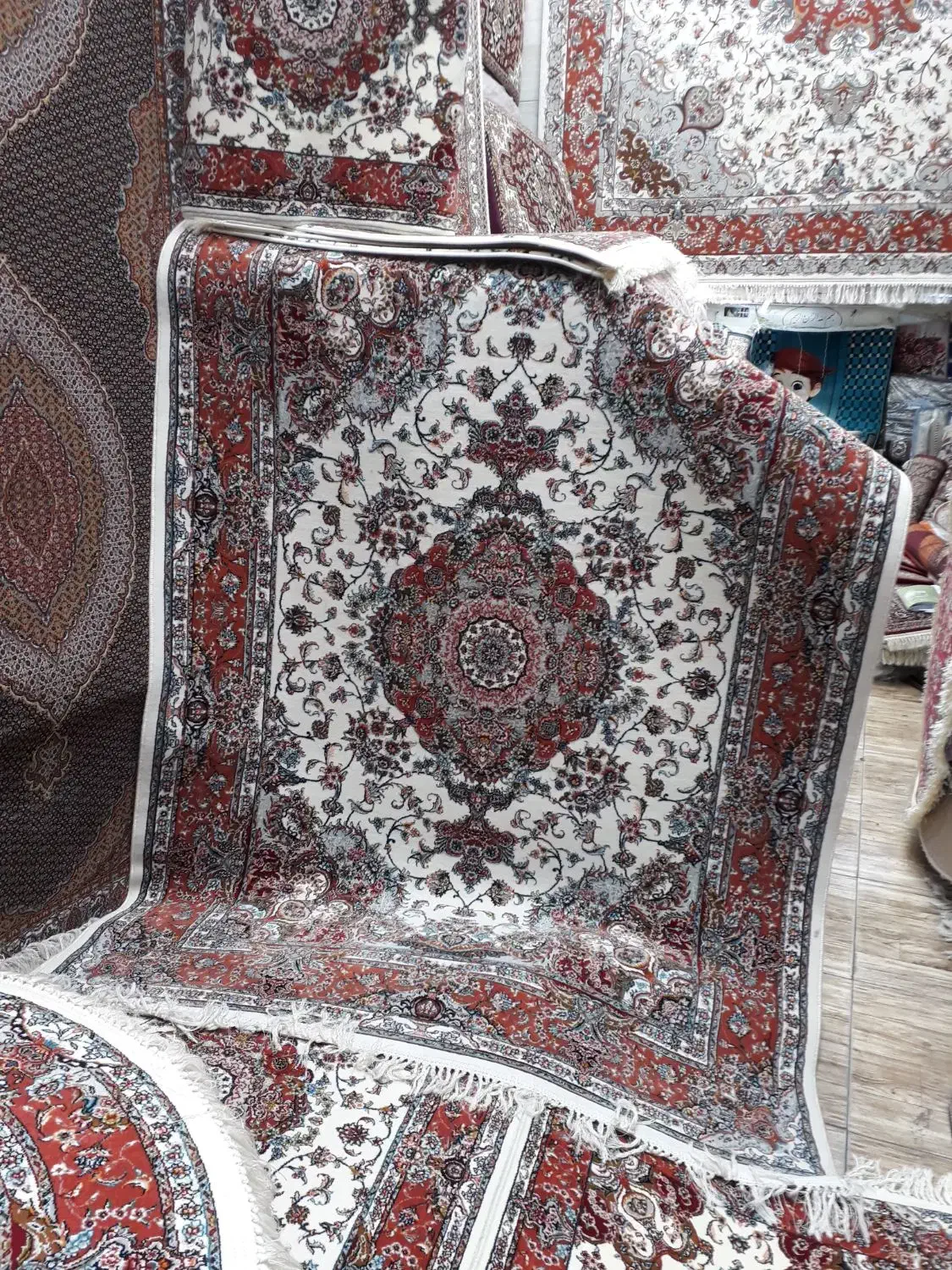 فرش آشپزخانه سایز ۴متر خطیبی مارک الماس۷۰۰شانه|فرش|تبریز, |دیوار
