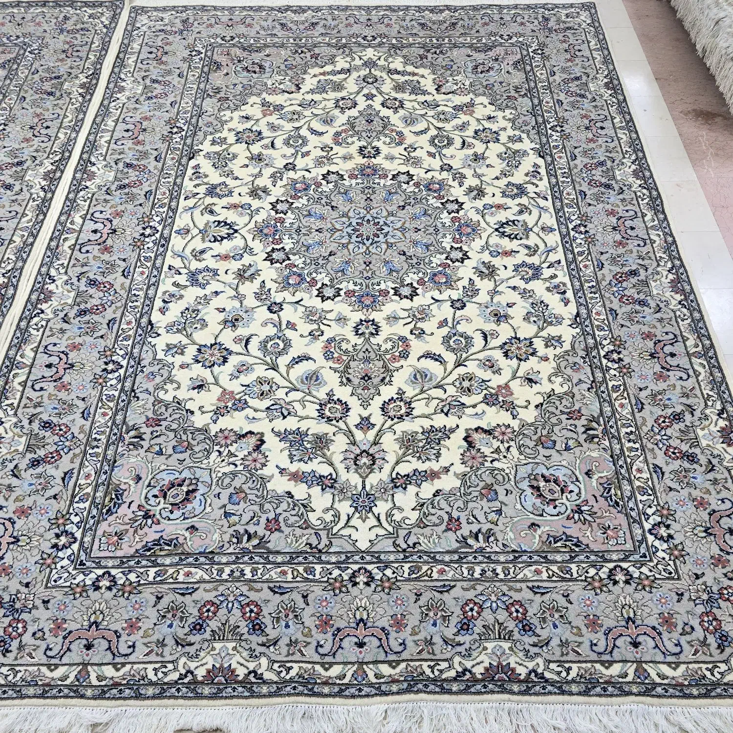 ۹متری دستباف نو و درحدنو/جفت و تک/قسطی|فرش|تهران, ده‌ونک|دیوار