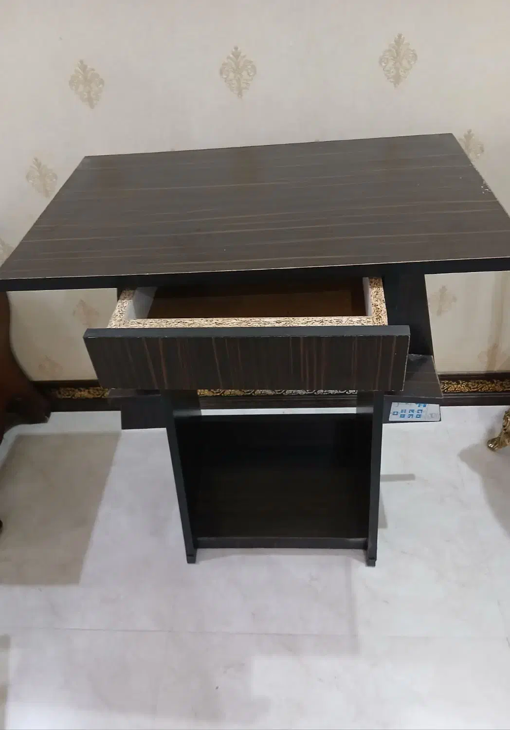 میز چرخ خیاطی|میز تحریر و کامپیوتر|مشهد, کارگران|دیوار