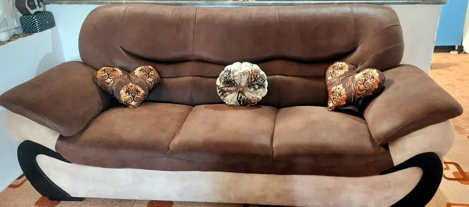 مبل راحتی ۷نفره|مبلمان خانگی و میز عسلی|قائم‌شهر, |دیوار