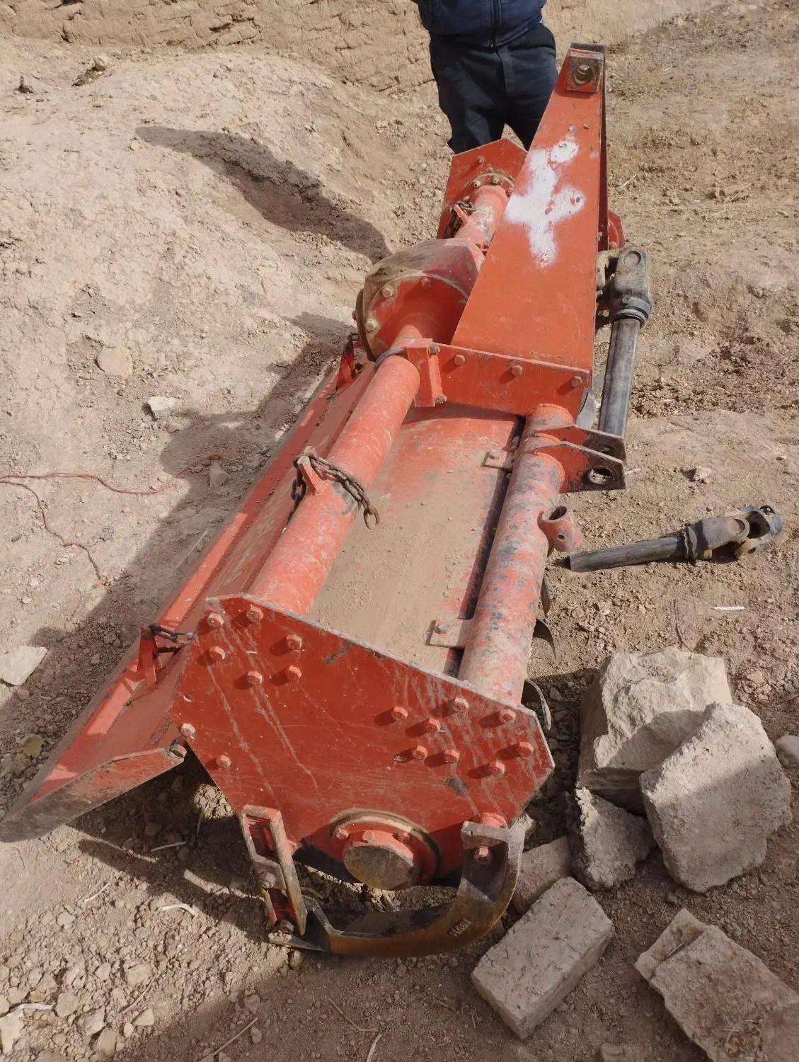 کلوغ شکن ۴۸ پره سالم سالم بشرط به همراه گاردان|ماشین‌آلات صنعتی|بهار, |دیوار