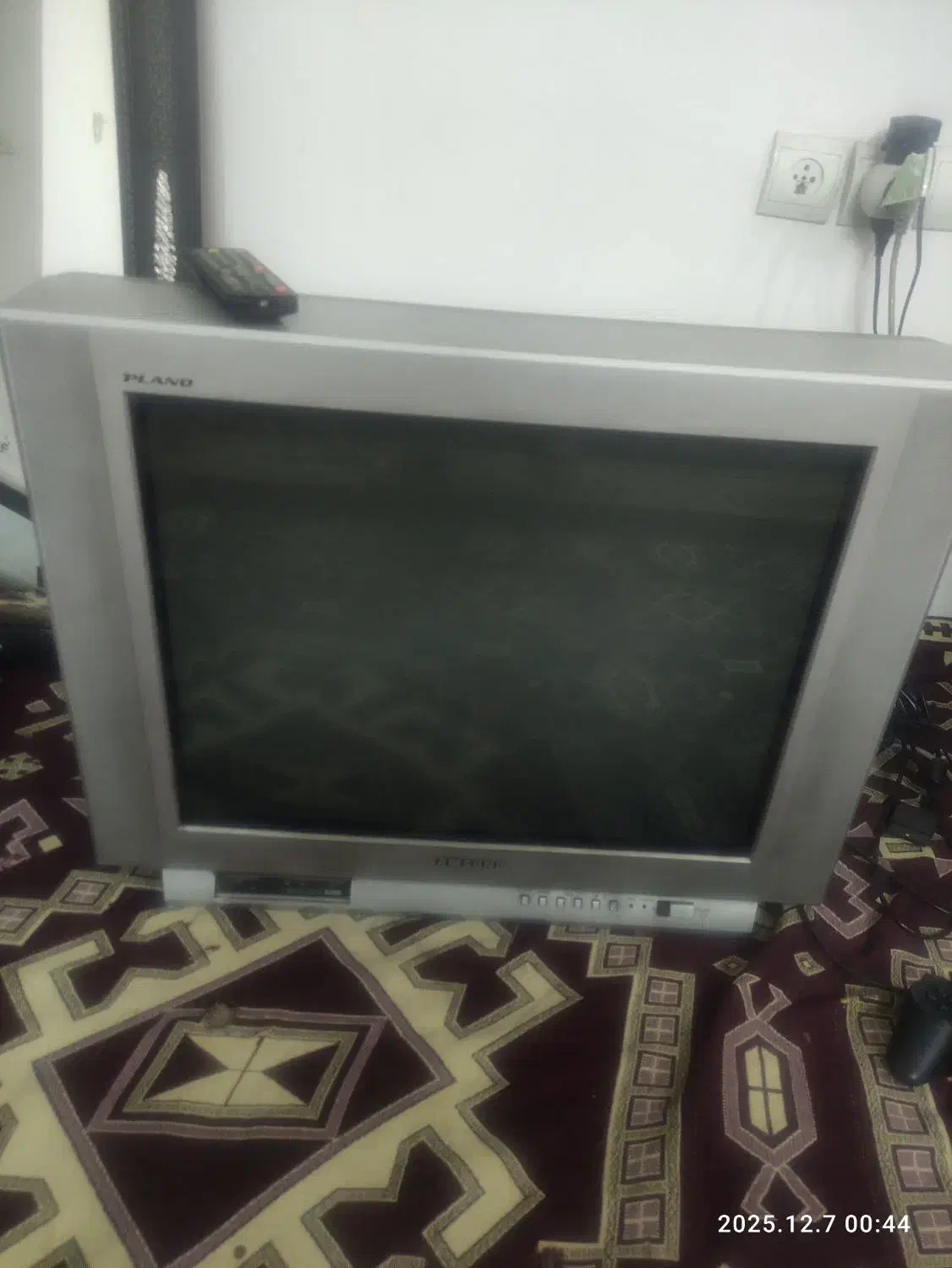 تلوزیون 21اینج|تلویزیون و پروژکتور|تهران, فلاح|دیوار