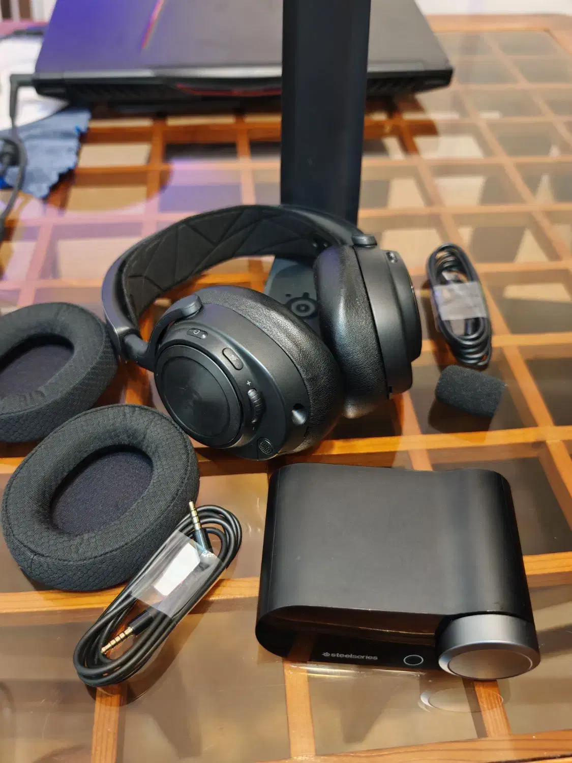 هدست بیسیم Steelseries Arctis Nova pro گیمینگPS/PC|قطعات و لوازم جانبی رایانه|بندر انزلی, کارآموزی|دیوار