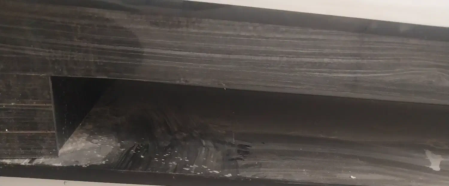 میز تلوزیون|میز تلویزیون|میانه, |دیوار