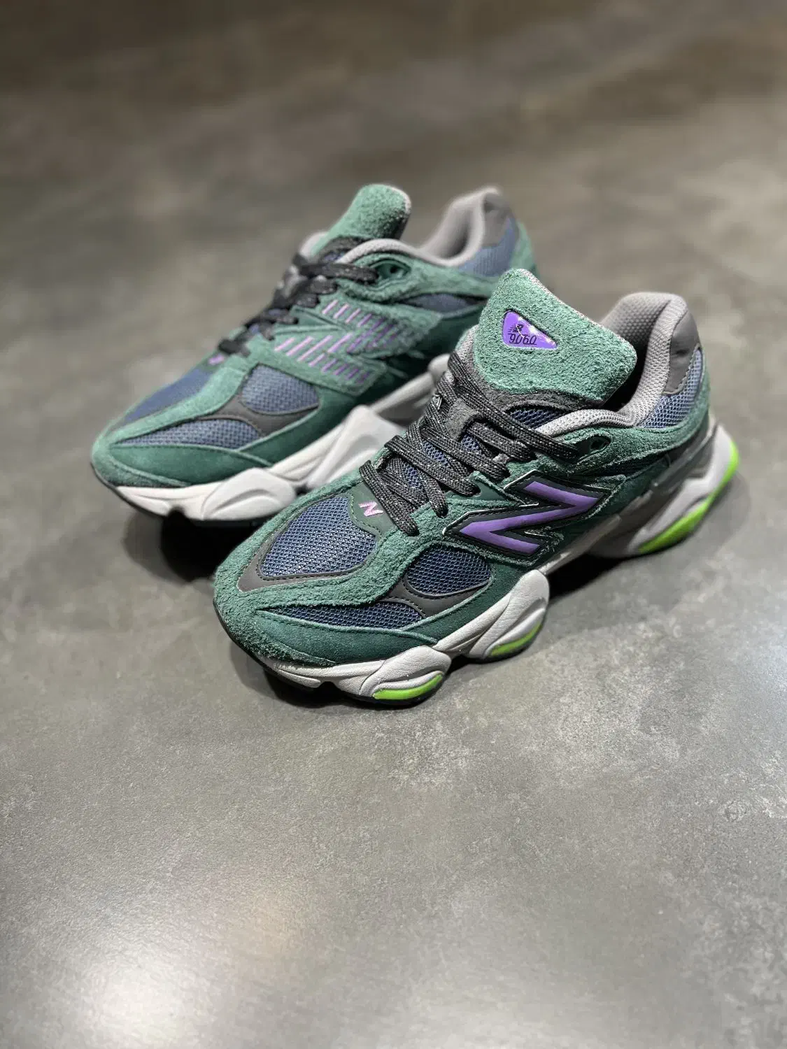 کتونی نیوبالانس 9060|کیف، کفش، کمربند|تهران, امام زاده حسن|دیوار