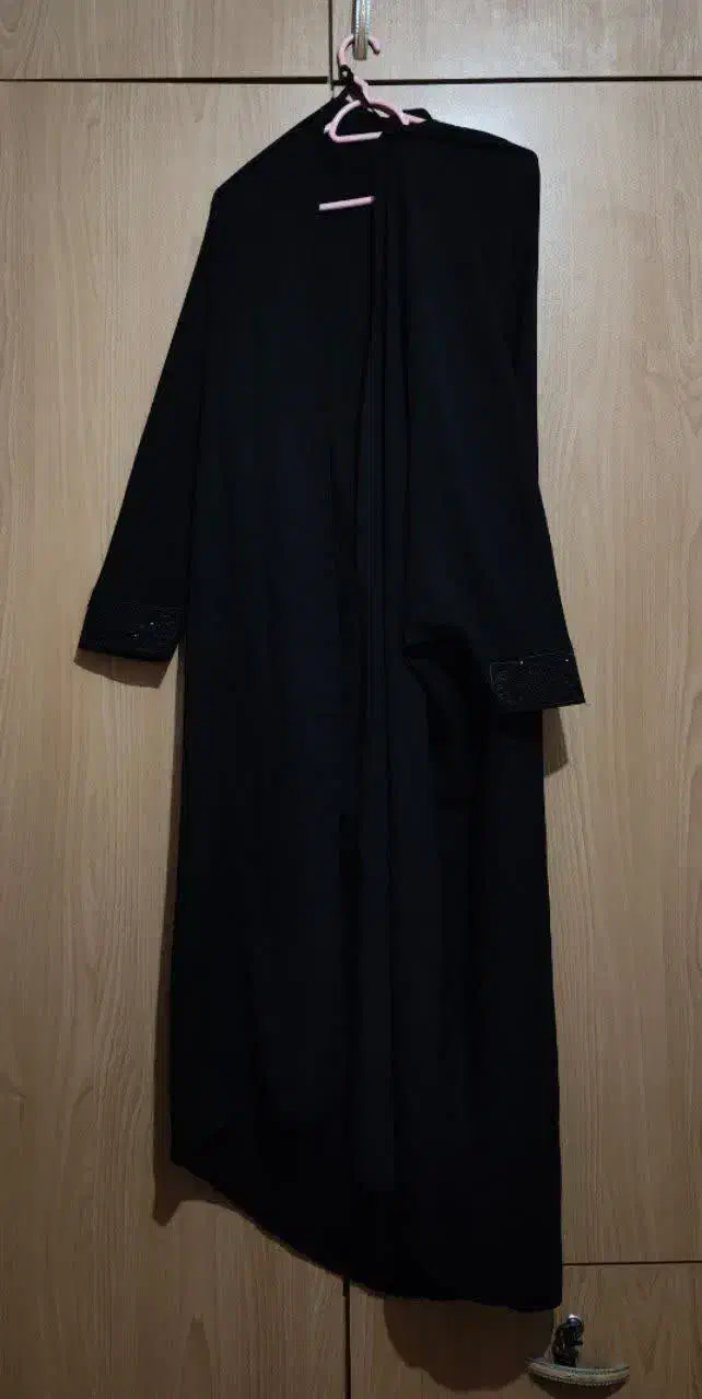 چادر ملی|لباس|فولادشهر, B7|دیوار