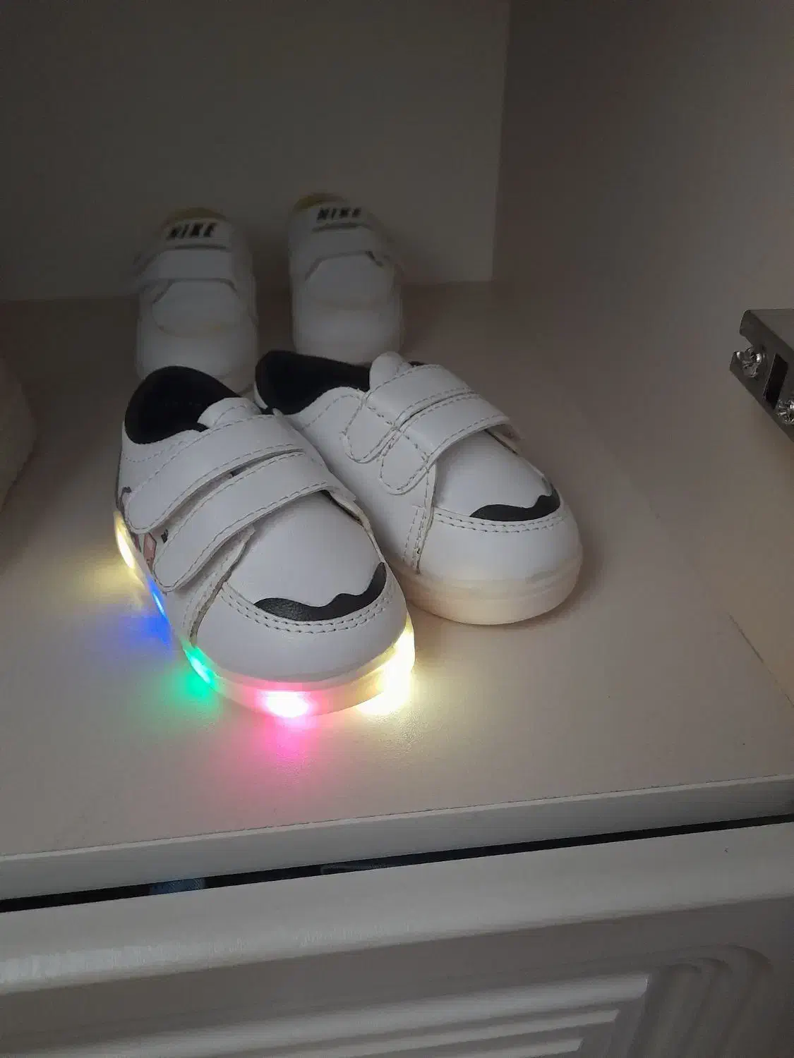 کفش بچه گانه چراغ دار و سوت دار نو|کفش و لباس بچه|قم, بلوار امین و ساحلی|دیوار