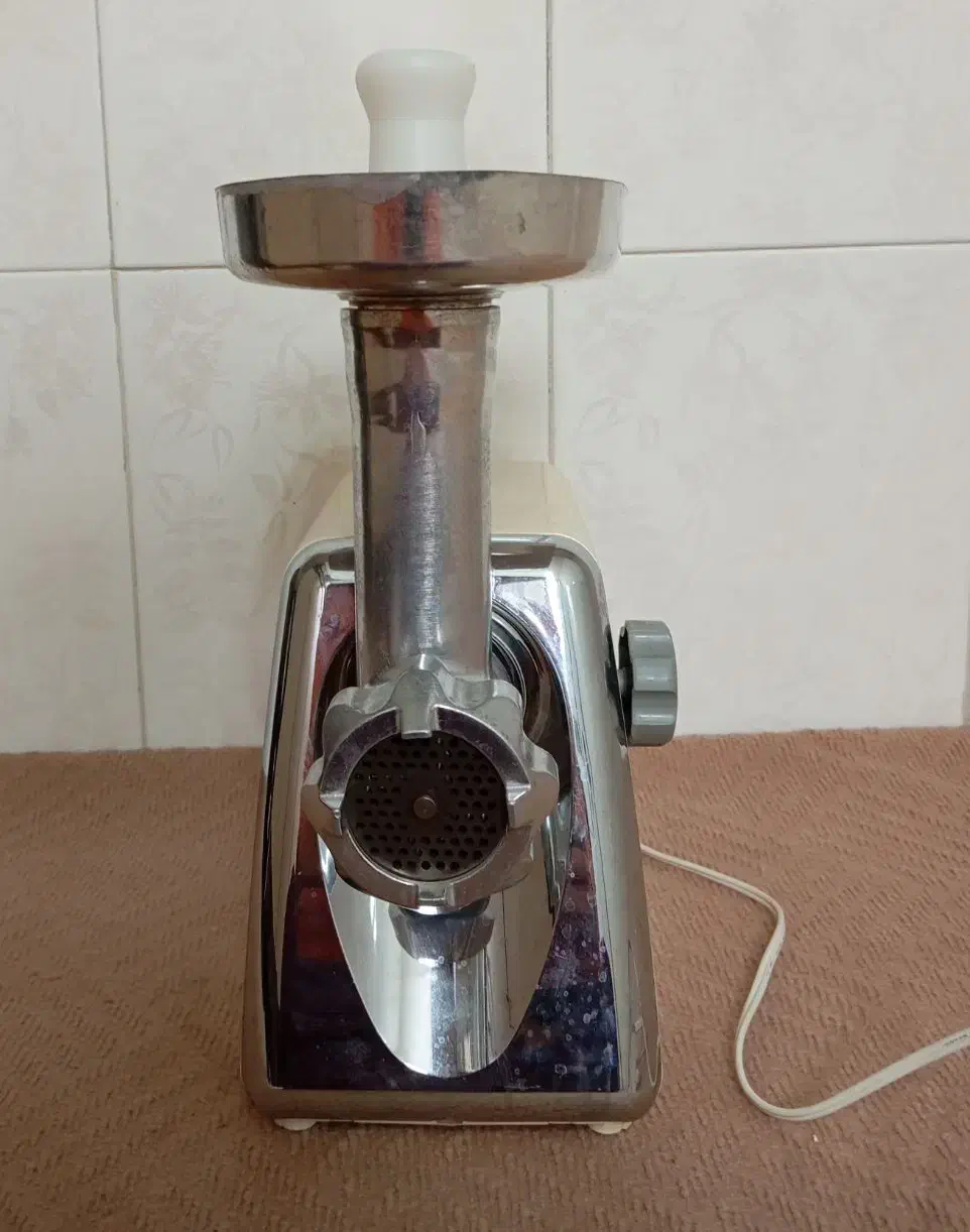 چرخ گوشت|خردکن، آسیاب، غذاساز|نجفآباد, امیرآباد|دیوار