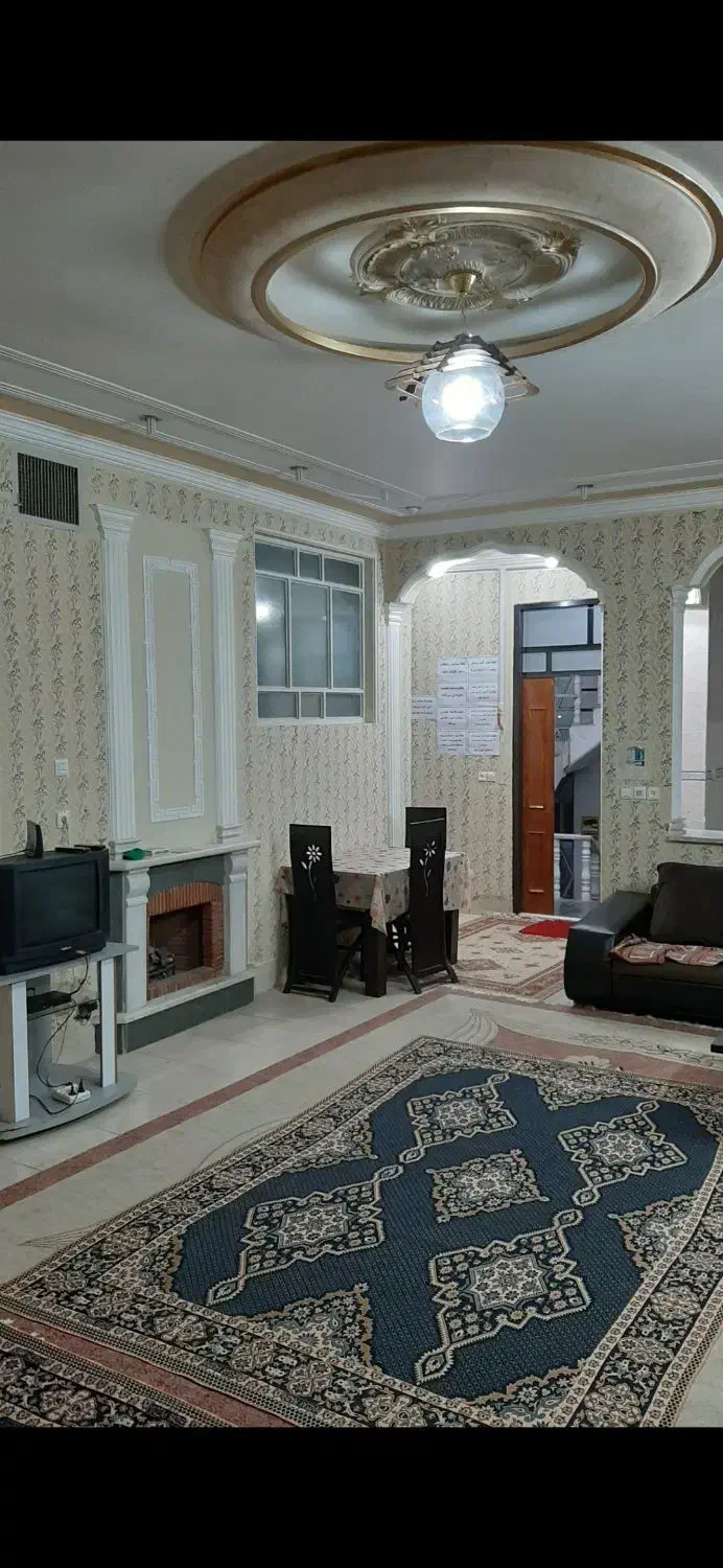 سوییت بیمارستان مرتاض درب ورودی|اجارهٔ کوتاهمدت آپارتمان و سوئیت|یزد, |دیوار