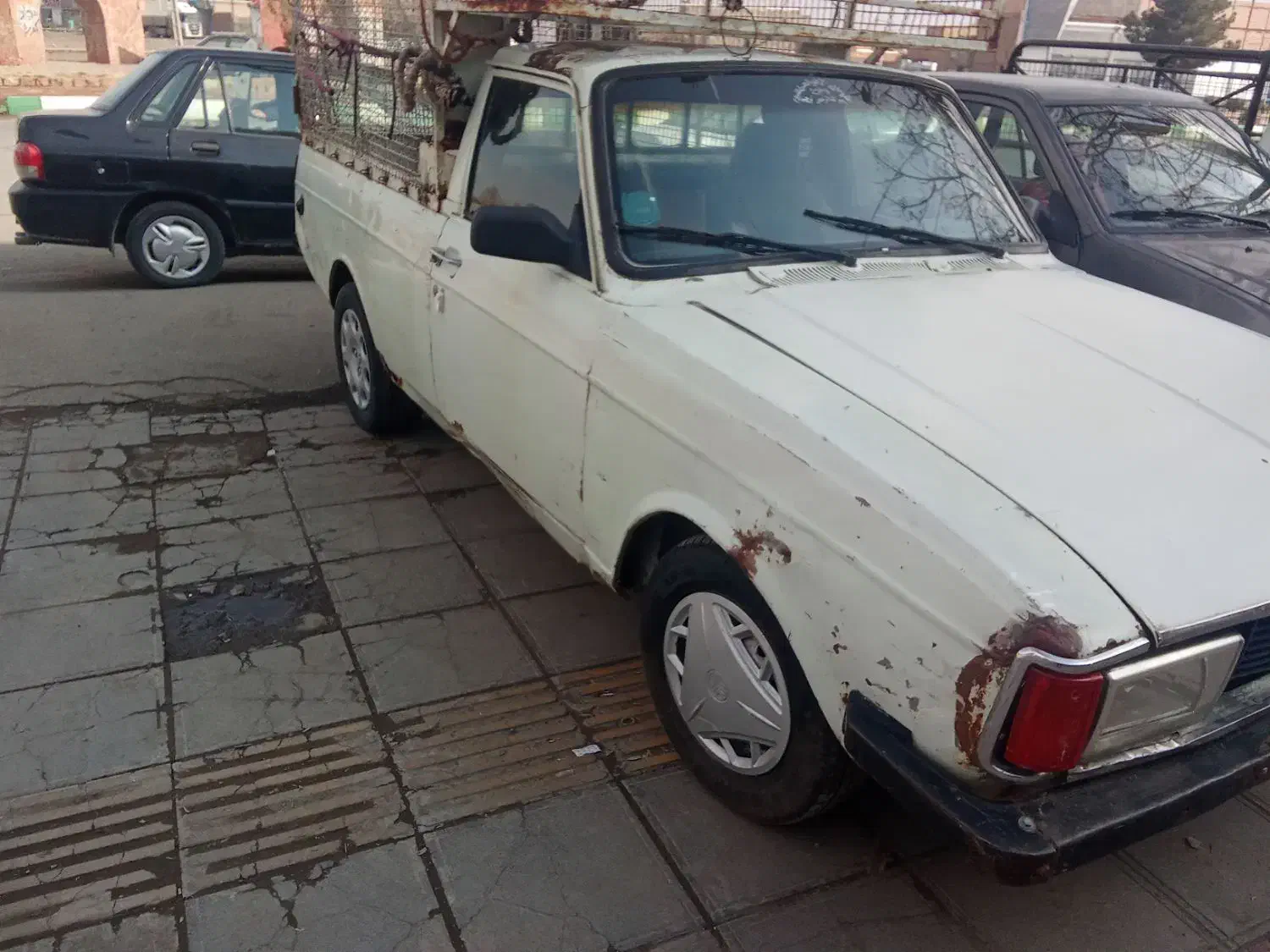 وانت پیکان|خودرو سواری و وانت|سبزوار, چهارراه فرودگاه|دیوار