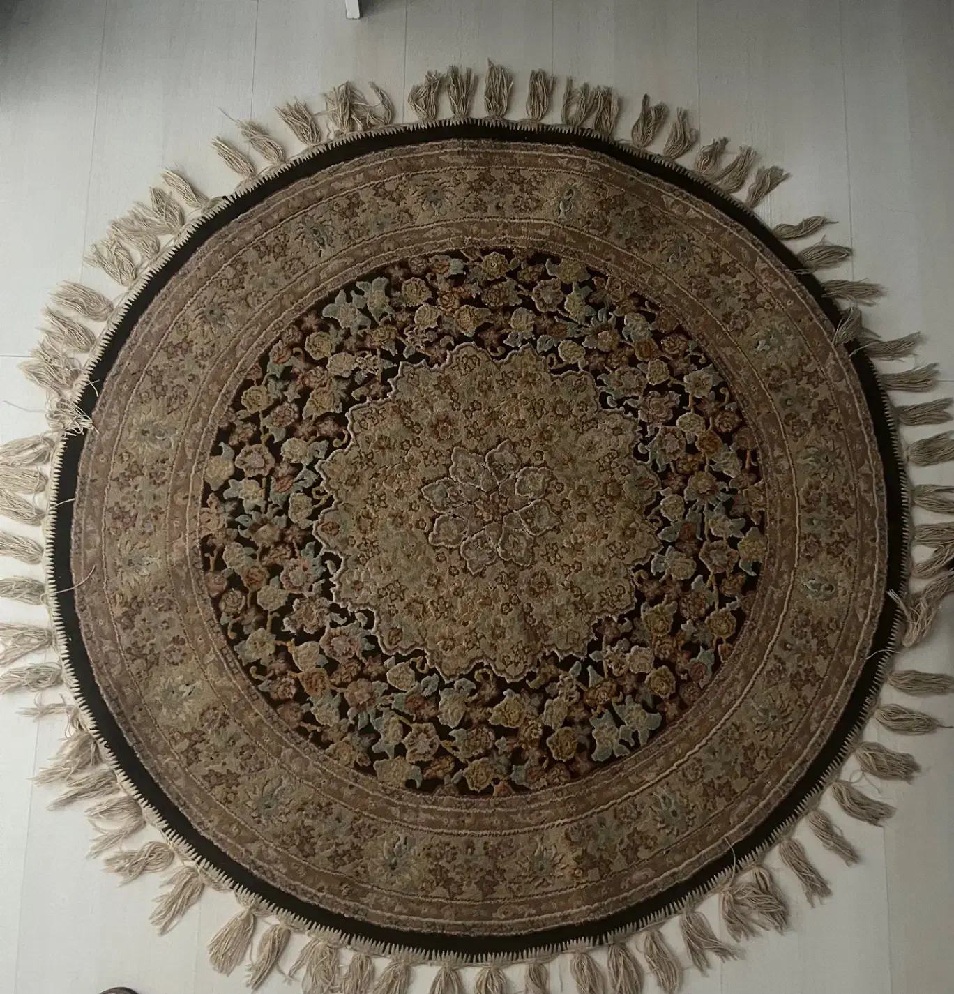 قالیچه ماشینی با اشانتیون|فرش|تهران, ارم|دیوار