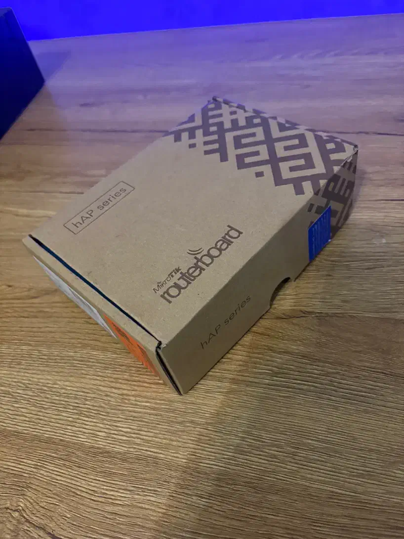 روتر میکروتیک مدل RB941-2nd-tc HAP Lite|مودم و تجهیزات شبکه|تهران, ونک|دیوار