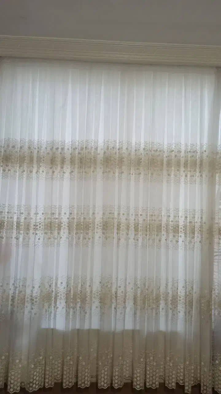 پرده|پرده، رانر، رومیزی|برخوار, |دیوار