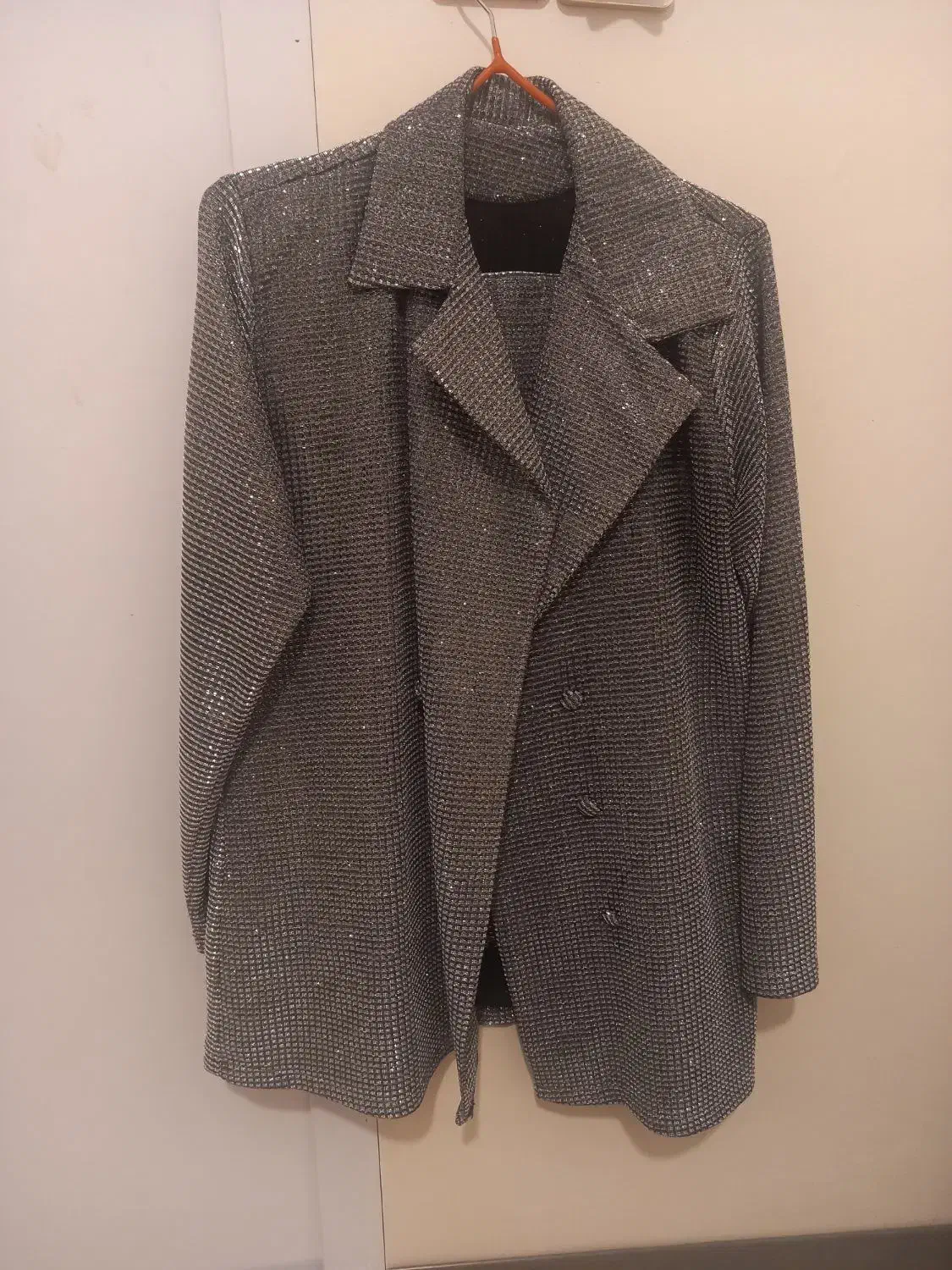 لباس کاملا نو|لباس|بروجرد, |دیوار