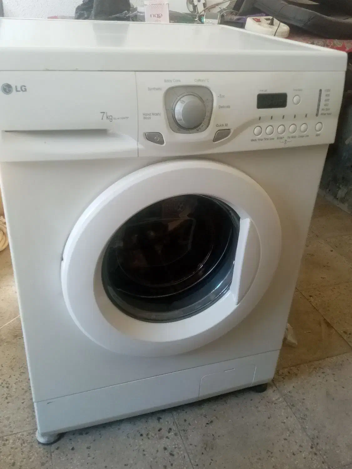 لباسشویی ال جی 7کیلویی سالم|ماشین لباسشویی و خشککن لباس|بابل, |دیوار