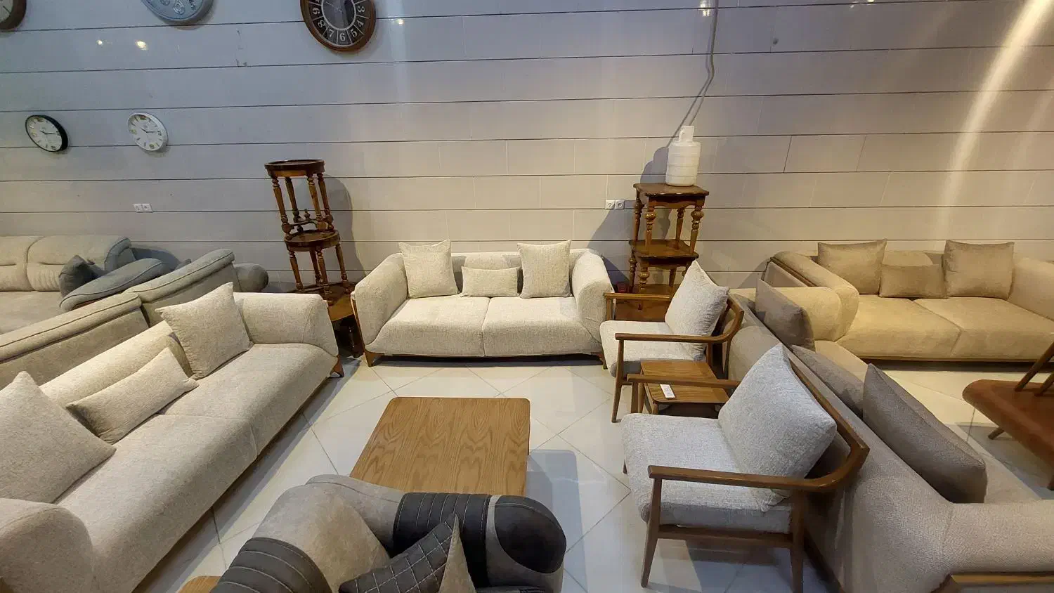 مبلمان با اصالت|مبلمان خانگی و میز عسلی|خواف, |دیوار