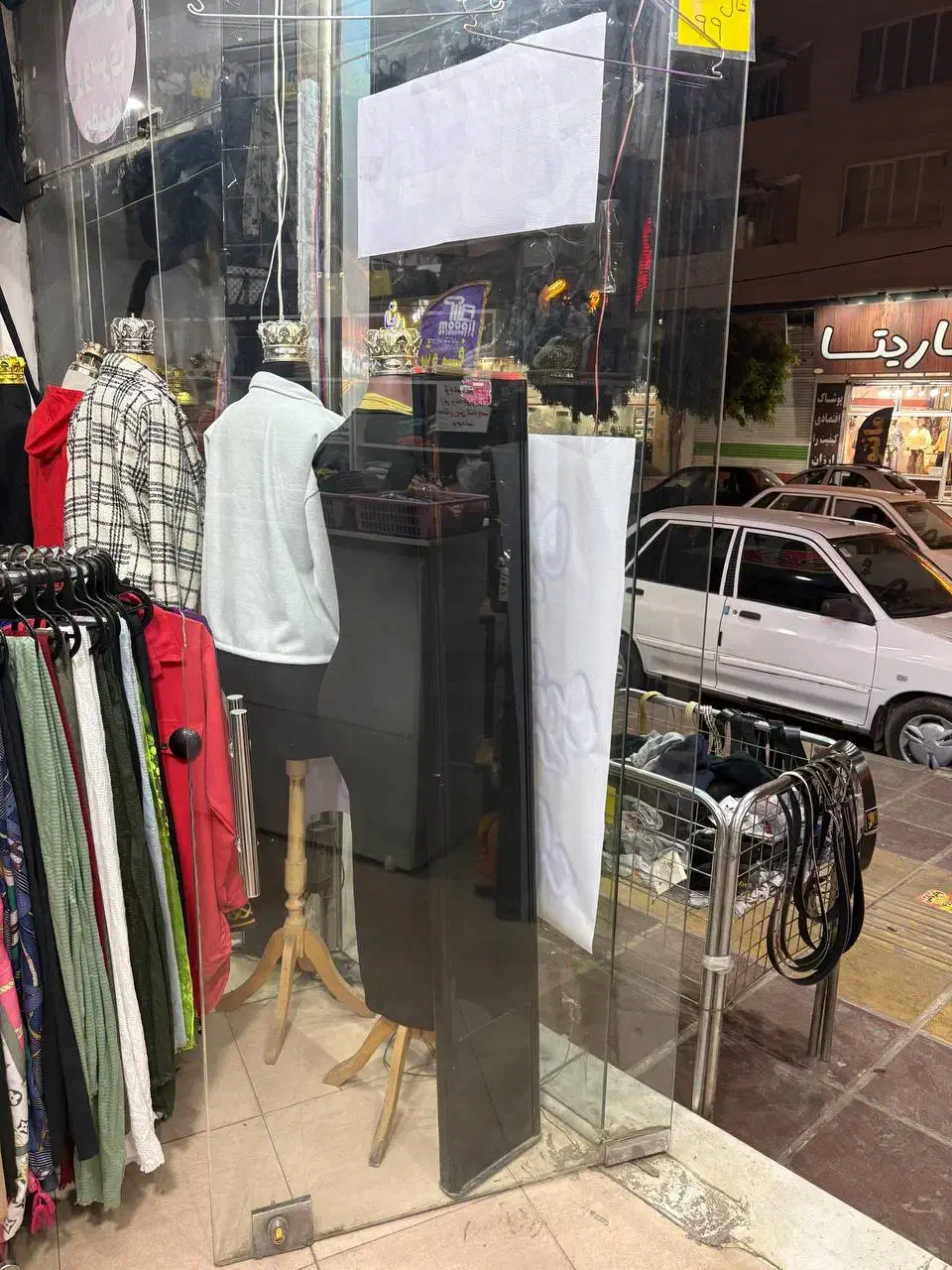 وسایل کامل مغازه پوشاک|فروشگاه و مغازه|کرج, خرمدشت|دیوار