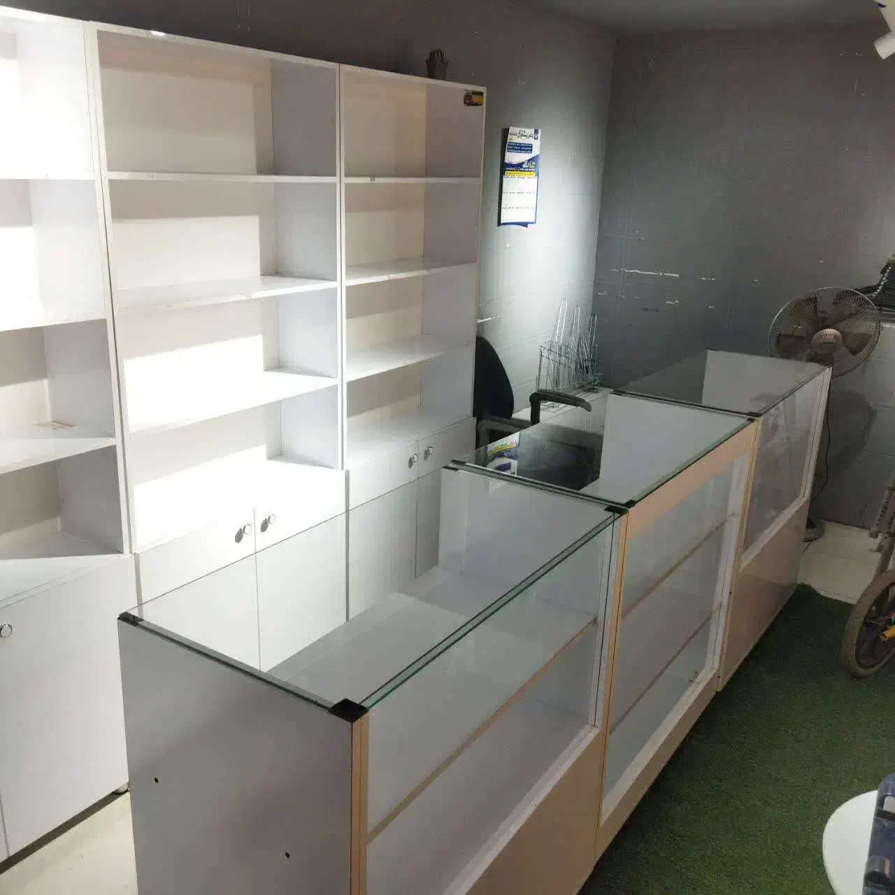 اجاره معازه لباس زیر زنانه|اجارهٔ دفتر کار، اتاق اداری، مطب|خمینی‌شهر, |دیوار