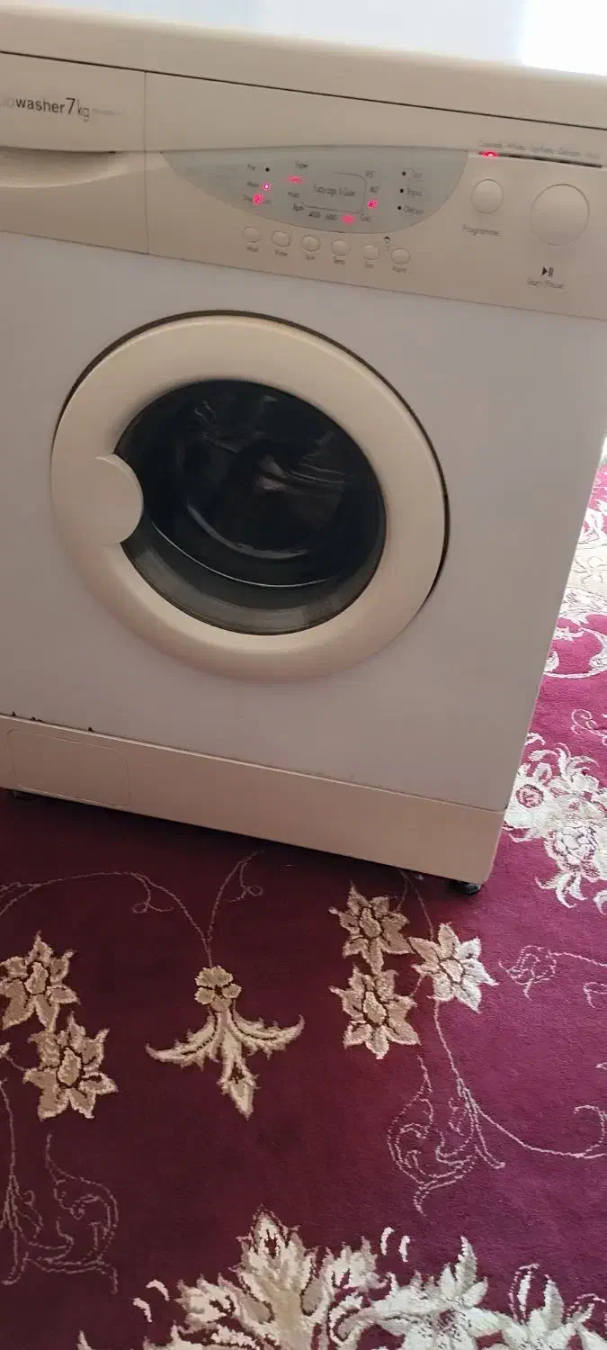 لباسشویی|ماشین لباسشویی و خشک‌کن لباس|فیروزآباد (لرستان), |دیوار