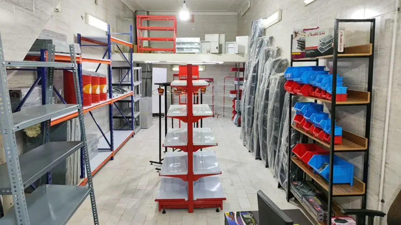 فروشگاه قفسه استند رگال نردبان|فروشگاه و مغازه|یزد, |دیوار