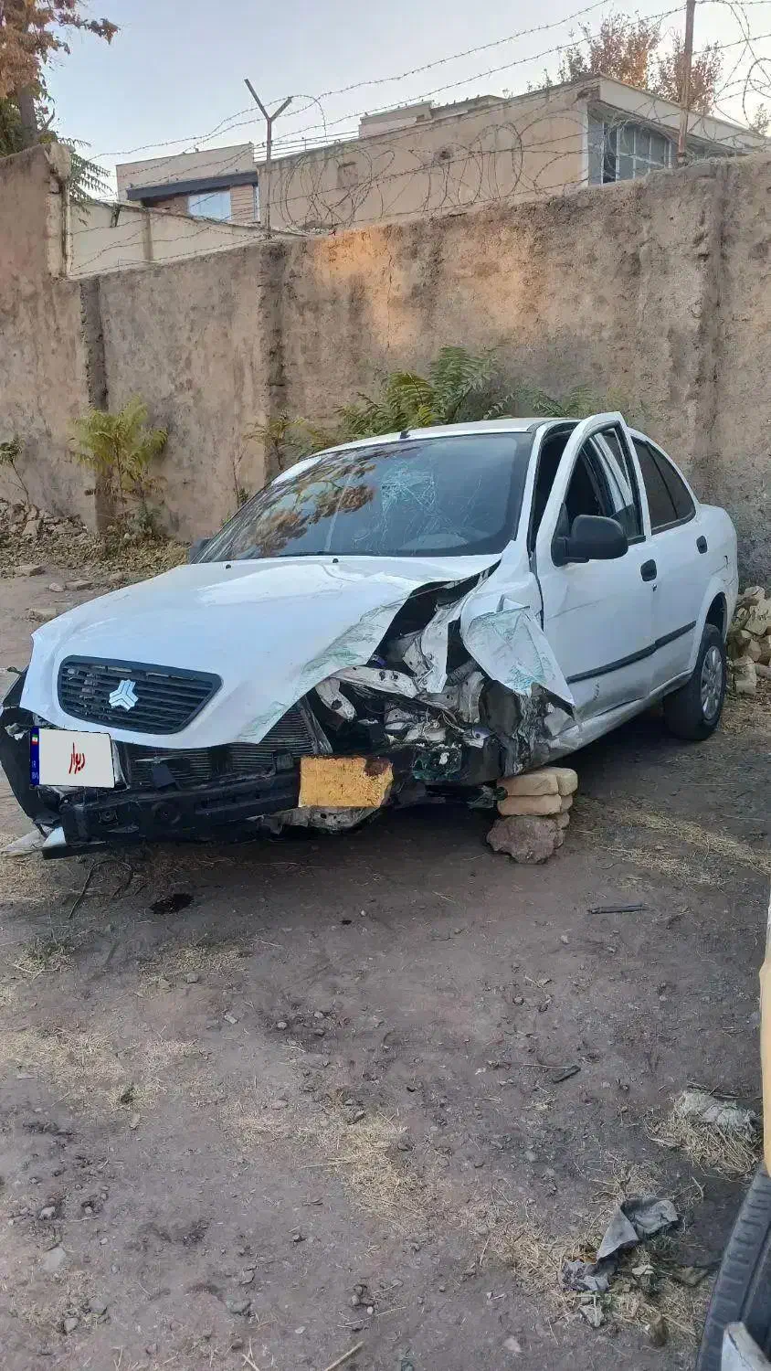 تیبا تصادفی|خودرو سواری و وانت|بروجرد, |دیوار