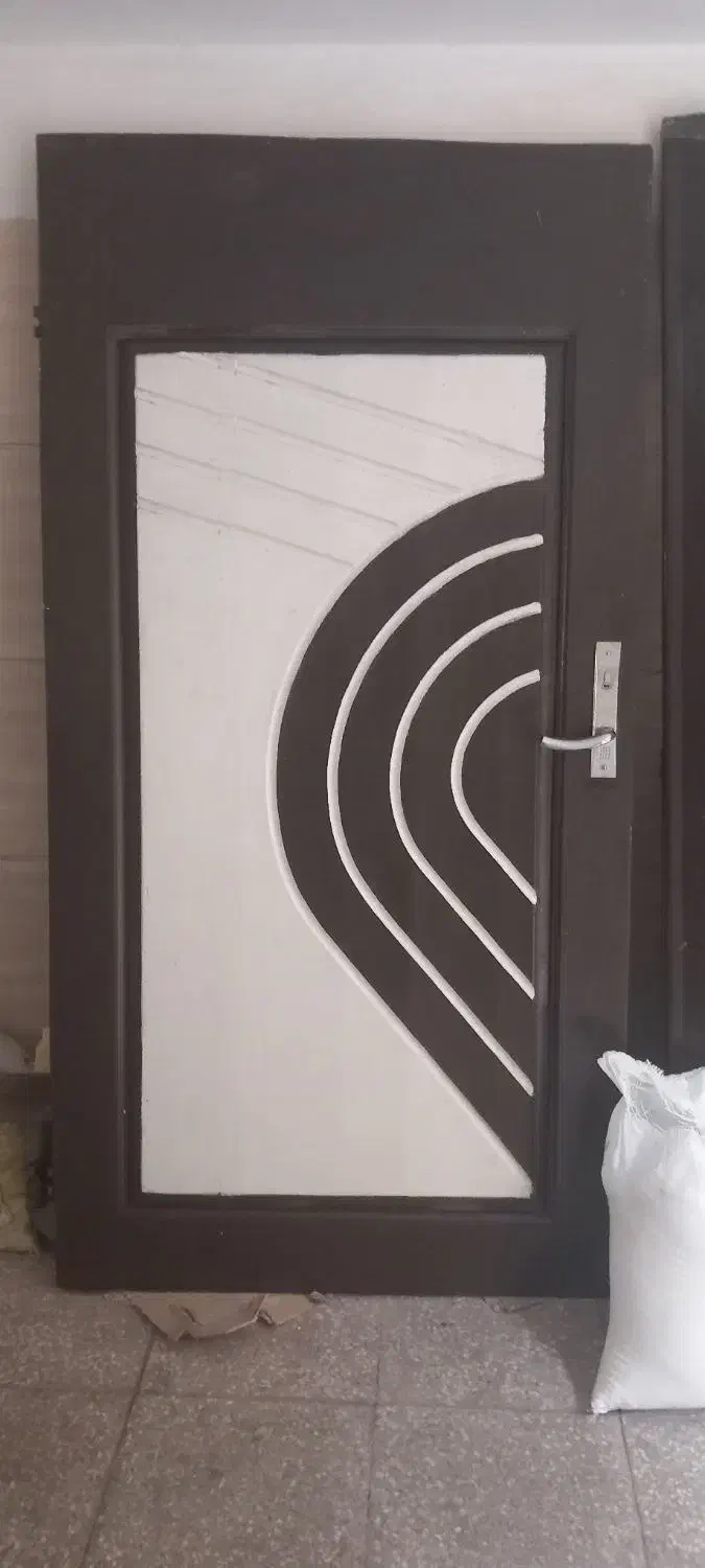 درب ورودی واحد|مصالح و تجهیزات ساختمان|اسلام‌شهر, شهرک انبیا|دیوار